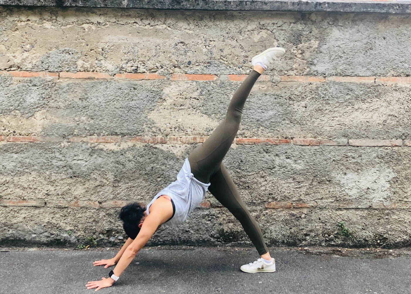 Ateleir andrea full moon vinyasa